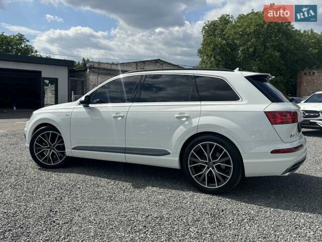 Белый Ауди SQ7, объемом двигателя 3.96 л и пробегом 124 тыс. км за 57900 $, фото 96 на Automoto.ua