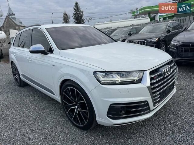 Белый Ауди SQ7, объемом двигателя 3.96 л и пробегом 124 тыс. км за 55900 $, фото 71 на Automoto.ua
