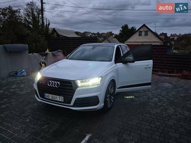 Білий Ауді SQ7, об'ємом двигуна 3.96 л та пробігом 296 тис. км за 44000 $, фото 10 на Automoto.ua