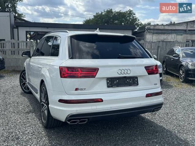 Белый Ауди SQ7, объемом двигателя 3.96 л и пробегом 124 тыс. км за 57900 $, фото 113 на Automoto.ua