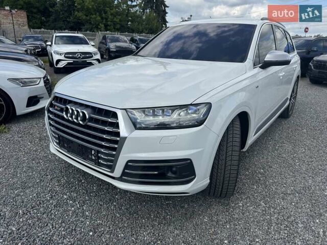 Белый Ауди SQ7, объемом двигателя 3.96 л и пробегом 124 тыс. км за 57900 $, фото 123 на Automoto.ua