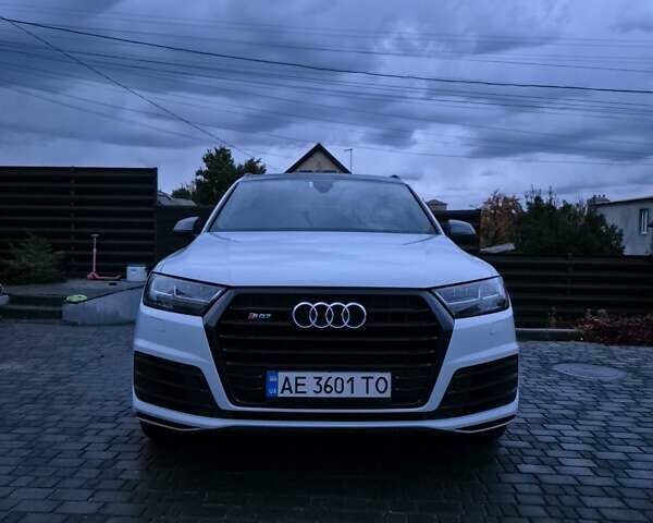 Білий Ауді SQ7, об'ємом двигуна 3.96 л та пробігом 296 тис. км за 44000 $, фото 19 на Automoto.ua