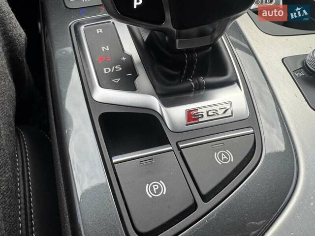 Белый Ауди SQ7, объемом двигателя 3.96 л и пробегом 124 тыс. км за 55900 $, фото 12 на Automoto.ua