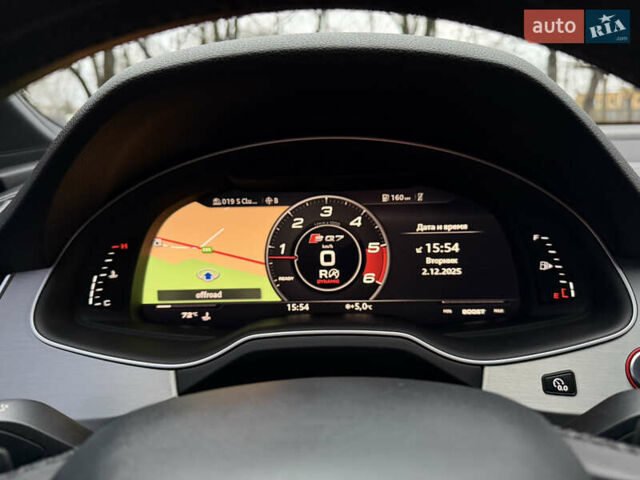 Белый Ауди SQ7, объемом двигателя 3.96 л и пробегом 206 тыс. км за 44000 $, фото 51 на Automoto.ua