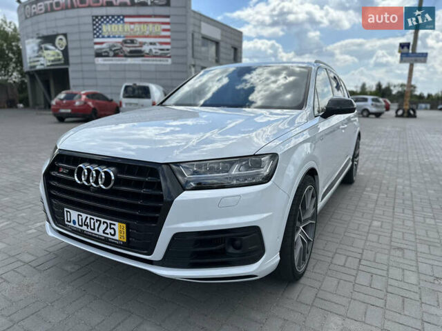 Білий Ауді SQ7, об'ємом двигуна 3.96 л та пробігом 231 тис. км за 40000 $, фото 5 на Automoto.ua