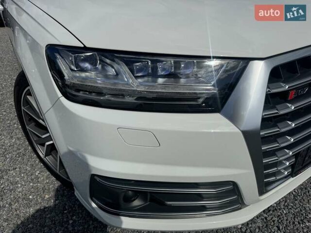 Белый Ауди SQ7, объемом двигателя 3.96 л и пробегом 124 тыс. км за 57900 $, фото 103 на Automoto.ua