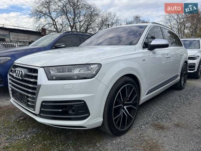 Белый Ауди SQ7, объемом двигателя 3.96 л и пробегом 124 тыс. км за 55900 $, фото 1 на Automoto.ua