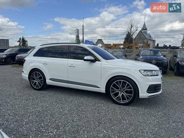Белый Ауди SQ7, объемом двигателя 3.96 л и пробегом 124 тыс. км за 57900 $, фото 26 на Automoto.ua