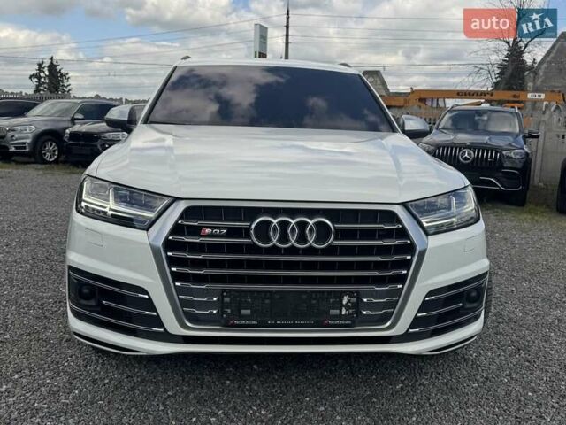 Белый Ауди SQ7, объемом двигателя 3.96 л и пробегом 124 тыс. км за 57900 $, фото 144 на Automoto.ua