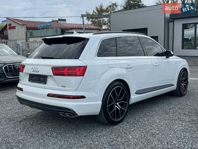 Белый Ауди SQ7, объемом двигателя 3.96 л и пробегом 124 тыс. км за 55900 $, фото 87 на Automoto.ua
