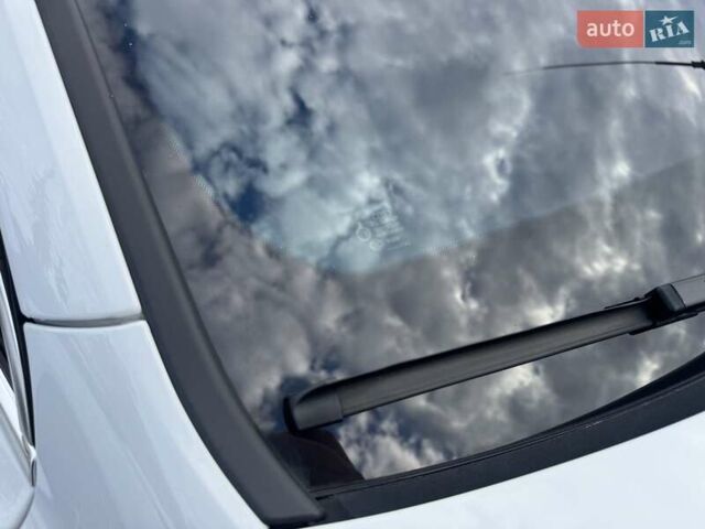 Белый Ауди SQ7, объемом двигателя 3.96 л и пробегом 124 тыс. км за 55900 $, фото 64 на Automoto.ua