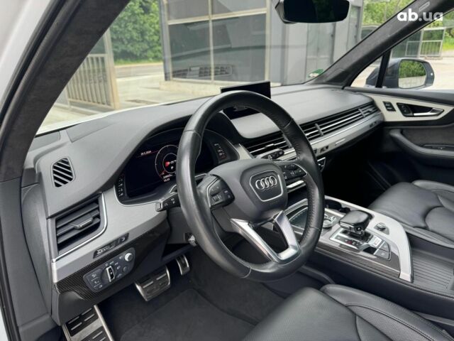 Белый Ауди SQ7, объемом двигателя 4 л и пробегом 226 тыс. км за 49990 $, фото 4 на Automoto.ua