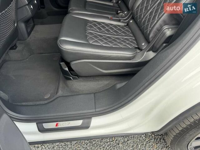 Белый Ауди SQ7, объемом двигателя 3.96 л и пробегом 124 тыс. км за 55900 $, фото 33 на Automoto.ua