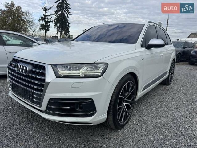 Белый Ауди SQ7, объемом двигателя 3.96 л и пробегом 124 тыс. км за 55900 $, фото 75 на Automoto.ua