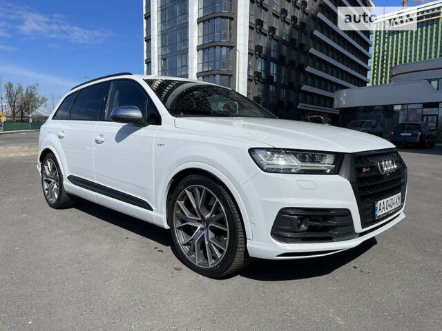 Білий Ауді SQ7, об'ємом двигуна 4 л та пробігом 138 тис. км за 65700 $, фото 28 на Automoto.ua