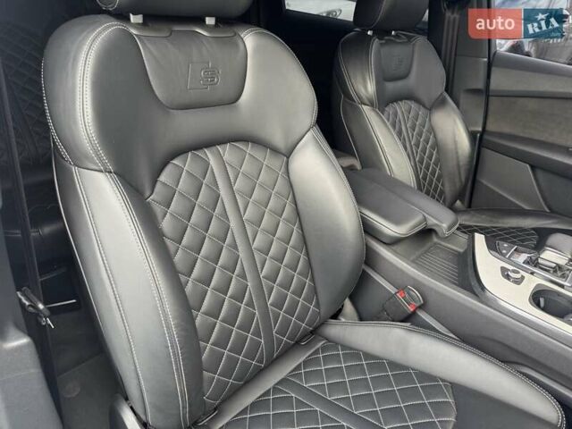 Белый Ауди SQ7, объемом двигателя 3.96 л и пробегом 124 тыс. км за 55900 $, фото 47 на Automoto.ua