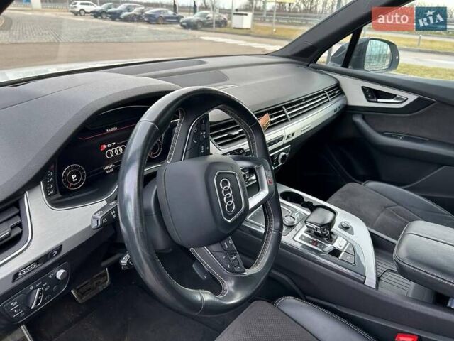 Білий Ауді SQ7, об'ємом двигуна 4 л та пробігом 160 тис. км за 56000 $, фото 17 на Automoto.ua