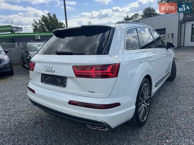 Белый Ауди SQ7, объемом двигателя 3.96 л и пробегом 124 тыс. км за 57900 $, фото 101 на Automoto.ua