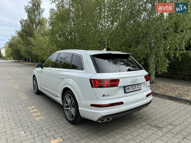 Белый Ауди SQ7, объемом двигателя 3.96 л и пробегом 128 тыс. км за 56500 $, фото 2 на Automoto.ua