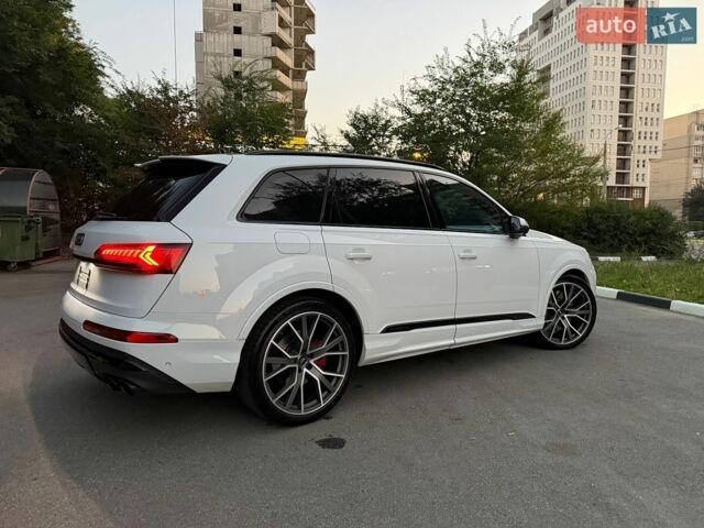 Белый Ауди SQ7, объемом двигателя 3.96 л и пробегом 129 тыс. км за 88000 $, фото 18 на Automoto.ua