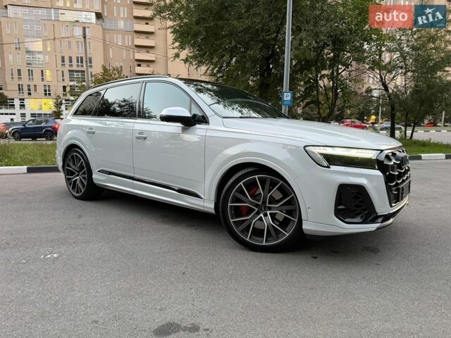 Белый Ауди SQ7, объемом двигателя 3.96 л и пробегом 129 тыс. км за 88000 $, фото 8 на Automoto.ua