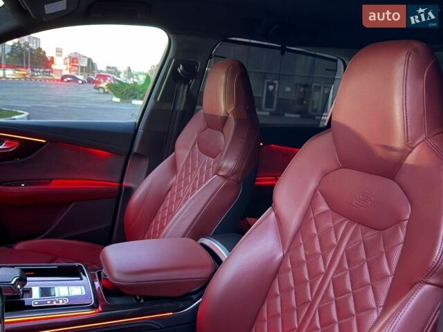 Белый Ауди SQ7, объемом двигателя 3.96 л и пробегом 129 тыс. км за 88000 $, фото 30 на Automoto.ua