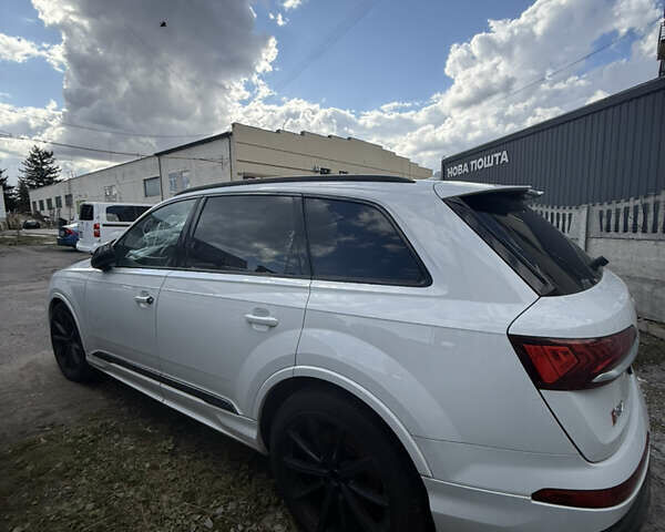 Белый Ауди SQ7, объемом двигателя 4 л и пробегом 191 тыс. км за 38900 $, фото 5 на Automoto.ua