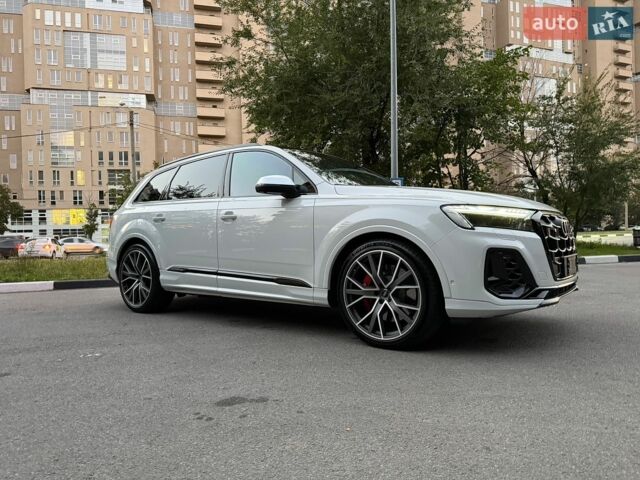 Белый Ауди SQ7, объемом двигателя 3.96 л и пробегом 129 тыс. км за 88000 $, фото 11 на Automoto.ua