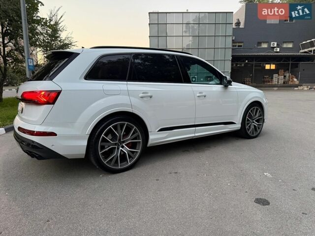 Белый Ауди SQ7, объемом двигателя 3.96 л и пробегом 129 тыс. км за 88000 $, фото 12 на Automoto.ua