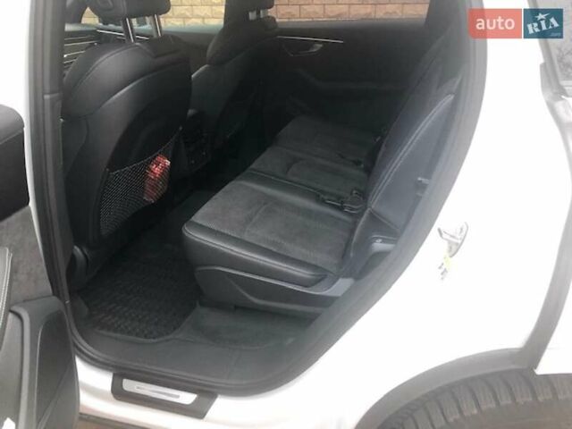 Белый Ауди SQ7, объемом двигателя 3.96 л и пробегом 133 тыс. км за 83500 $, фото 11 на Automoto.ua