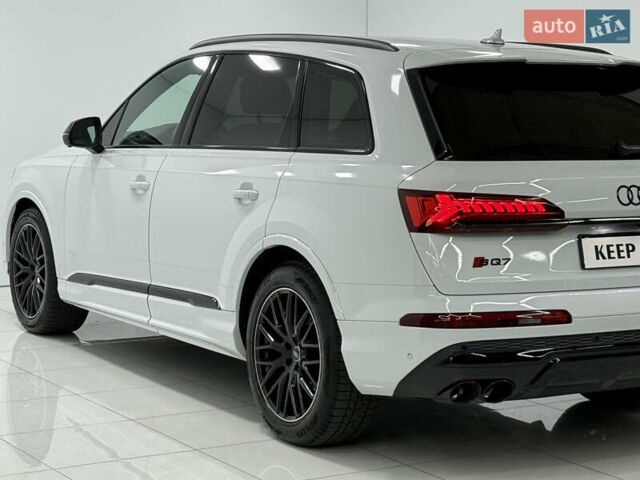 Белый Ауди SQ7, объемом двигателя 4 л и пробегом 62 тыс. км за 67500 $, фото 16 на Automoto.ua