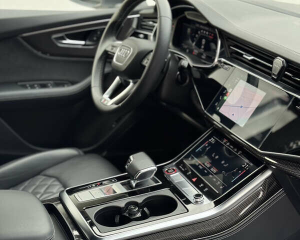 Белый Ауди SQ7, объемом двигателя 4 л и пробегом 49 тыс. км за 78000 $, фото 20 на Automoto.ua
