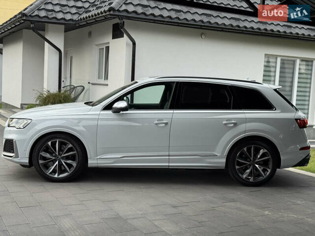 Белый Ауди SQ7, объемом двигателя 4 л и пробегом 49 тыс. км за 78000 $, фото 6 на Automoto.ua