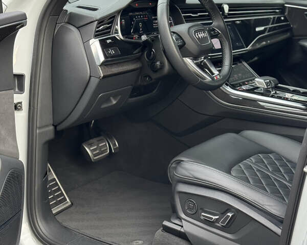 Белый Ауди SQ7, объемом двигателя 4 л и пробегом 49 тыс. км за 77500 $, фото 7 на Automoto.ua