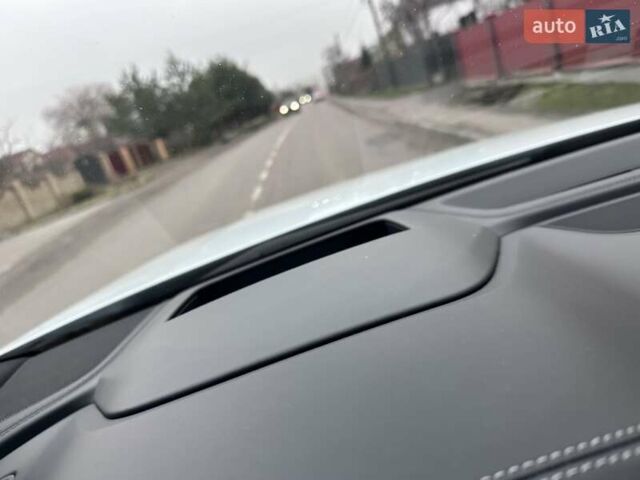 Белый Ауди SQ7, объемом двигателя 4 л и пробегом 53 тыс. км за 67890 $, фото 9 на Automoto.ua