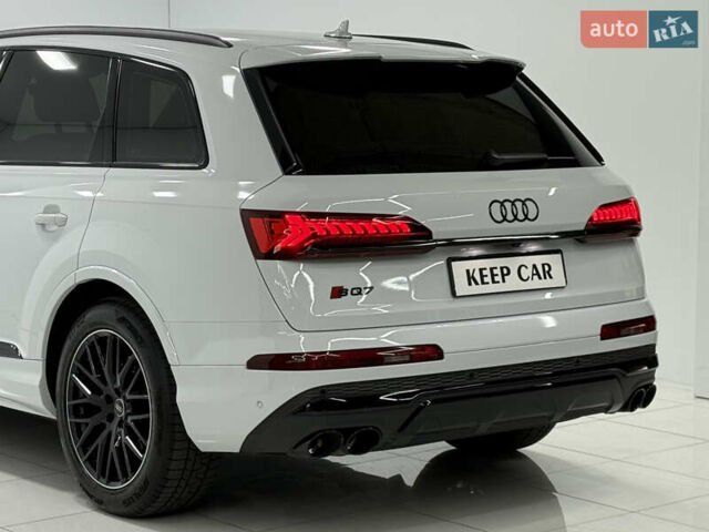Белый Ауди SQ7, объемом двигателя 4 л и пробегом 62 тыс. км за 67500 $, фото 18 на Automoto.ua