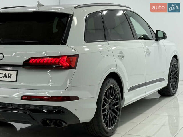 Белый Ауди SQ7, объемом двигателя 4 л и пробегом 62 тыс. км за 67500 $, фото 17 на Automoto.ua