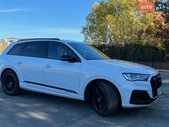 Белый Ауди SQ7, объемом двигателя 3.96 л и пробегом 133 тыс. км за 83500 $, фото 3 на Automoto.ua