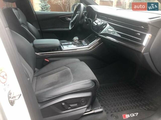 Белый Ауди SQ7, объемом двигателя 3.96 л и пробегом 133 тыс. км за 83500 $, фото 12 на Automoto.ua