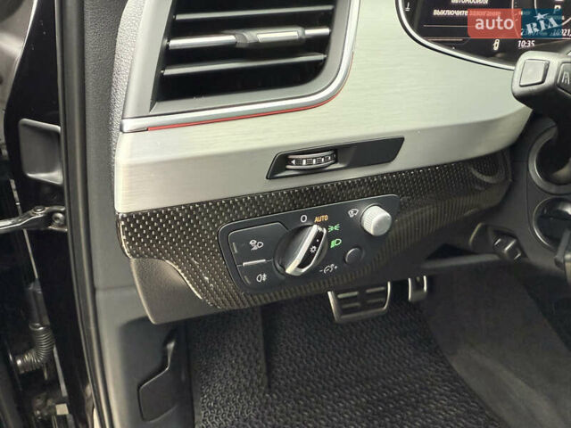 Чорний Ауді SQ7, об'ємом двигуна 3.96 л та пробігом 236 тис. км за 47800 $, фото 7 на Automoto.ua