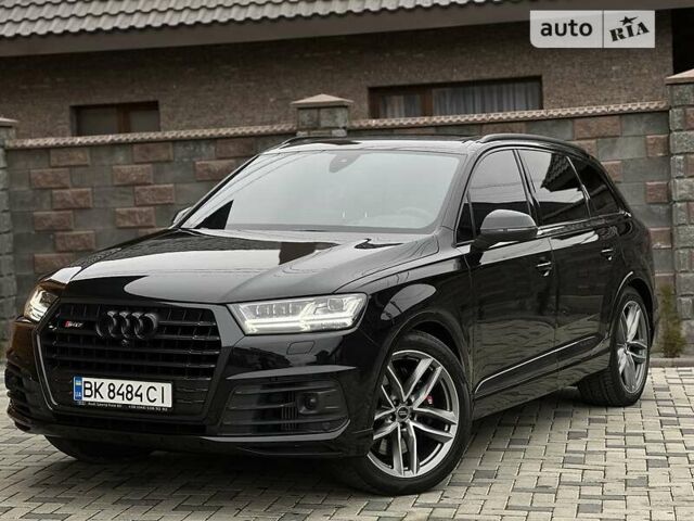 Чорний Ауді SQ7, об'ємом двигуна 4 л та пробігом 142 тис. км за 64500 $, фото 1 на Automoto.ua