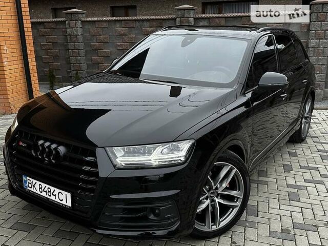 Чорний Ауді SQ7, об'ємом двигуна 4 л та пробігом 142 тис. км за 64500 $, фото 6 на Automoto.ua