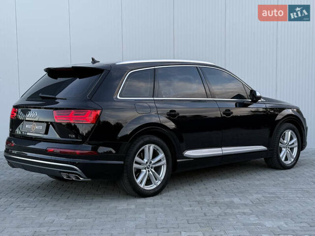 Черный Ауди SQ7, объемом двигателя 3.96 л и пробегом 343 тыс. км за 35500 $, фото 5 на Automoto.ua