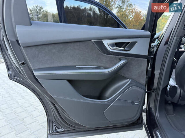 Черный Ауди SQ7, объемом двигателя 3.96 л и пробегом 343 тыс. км за 35500 $, фото 38 на Automoto.ua