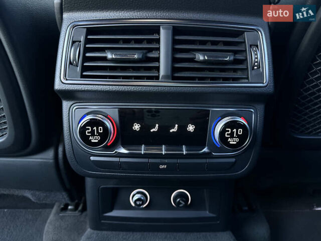 Черный Ауди SQ7, объемом двигателя 3.96 л и пробегом 343 тыс. км за 35500 $, фото 25 на Automoto.ua