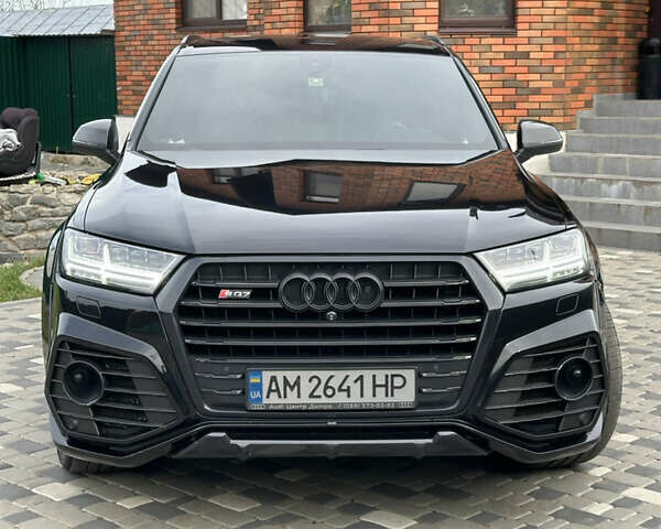 Чорний Ауді SQ7, об'ємом двигуна 3.96 л та пробігом 158 тис. км за 80000 $, фото 9 на Automoto.ua