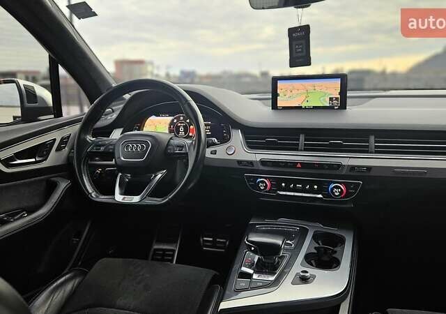 Черный Ауди SQ7, объемом двигателя 3.96 л и пробегом 343 тыс. км за 32999 $, фото 62 на Automoto.ua