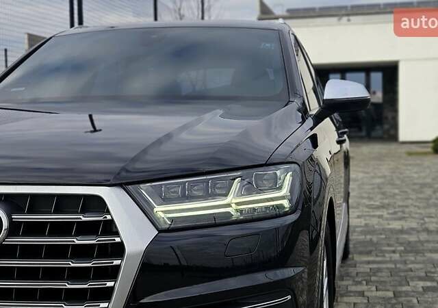 Черный Ауди SQ7, объемом двигателя 3.96 л и пробегом 343 тыс. км за 32999 $, фото 34 на Automoto.ua