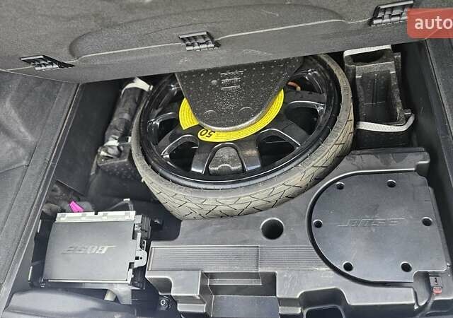 Черный Ауди SQ7, объемом двигателя 3.96 л и пробегом 343 тыс. км за 32999 $, фото 74 на Automoto.ua