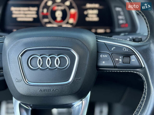Черный Ауди SQ7, объемом двигателя 3.96 л и пробегом 343 тыс. км за 35500 $, фото 17 на Automoto.ua